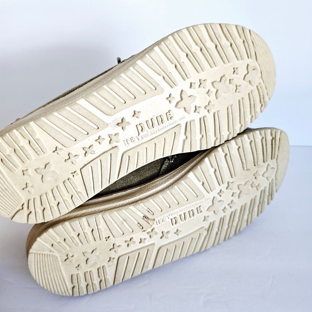 Mens Hey Dude Wally B Stretch Beige Canvas Loafers Shoes 8‎ Gorpcore Minimalist - Picture 5 of 8